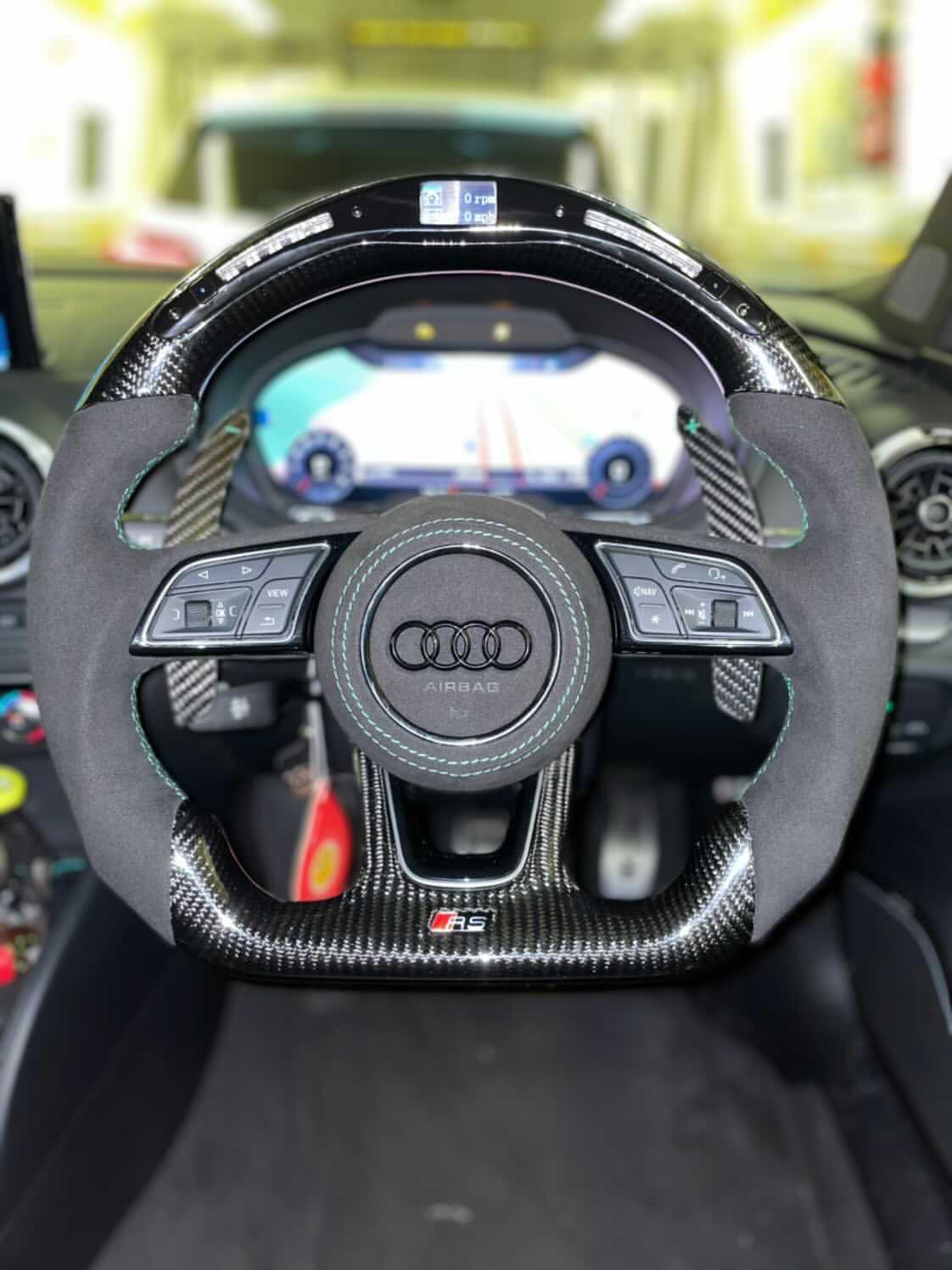 Custom Audi Steering Wheel (16-19)