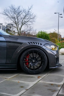 F20/F21 Required Automotive Carbon Fenders