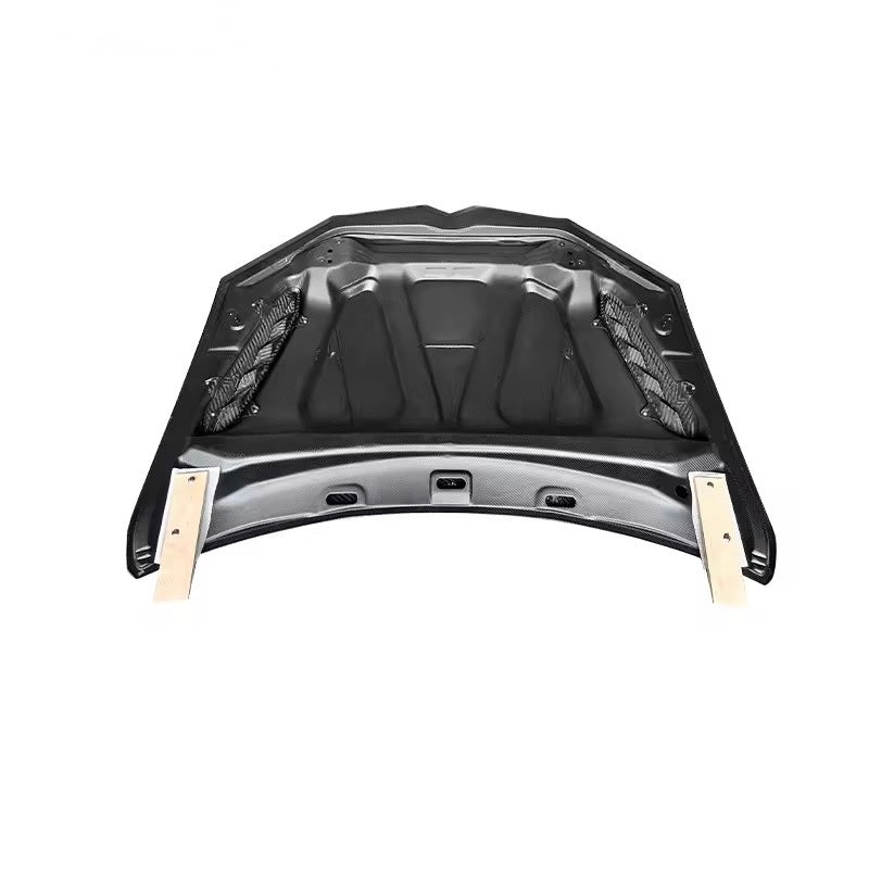 Lamborghini Urus P (2018–2021) Dry Carbon Fibre Bonnet – Required Automotive