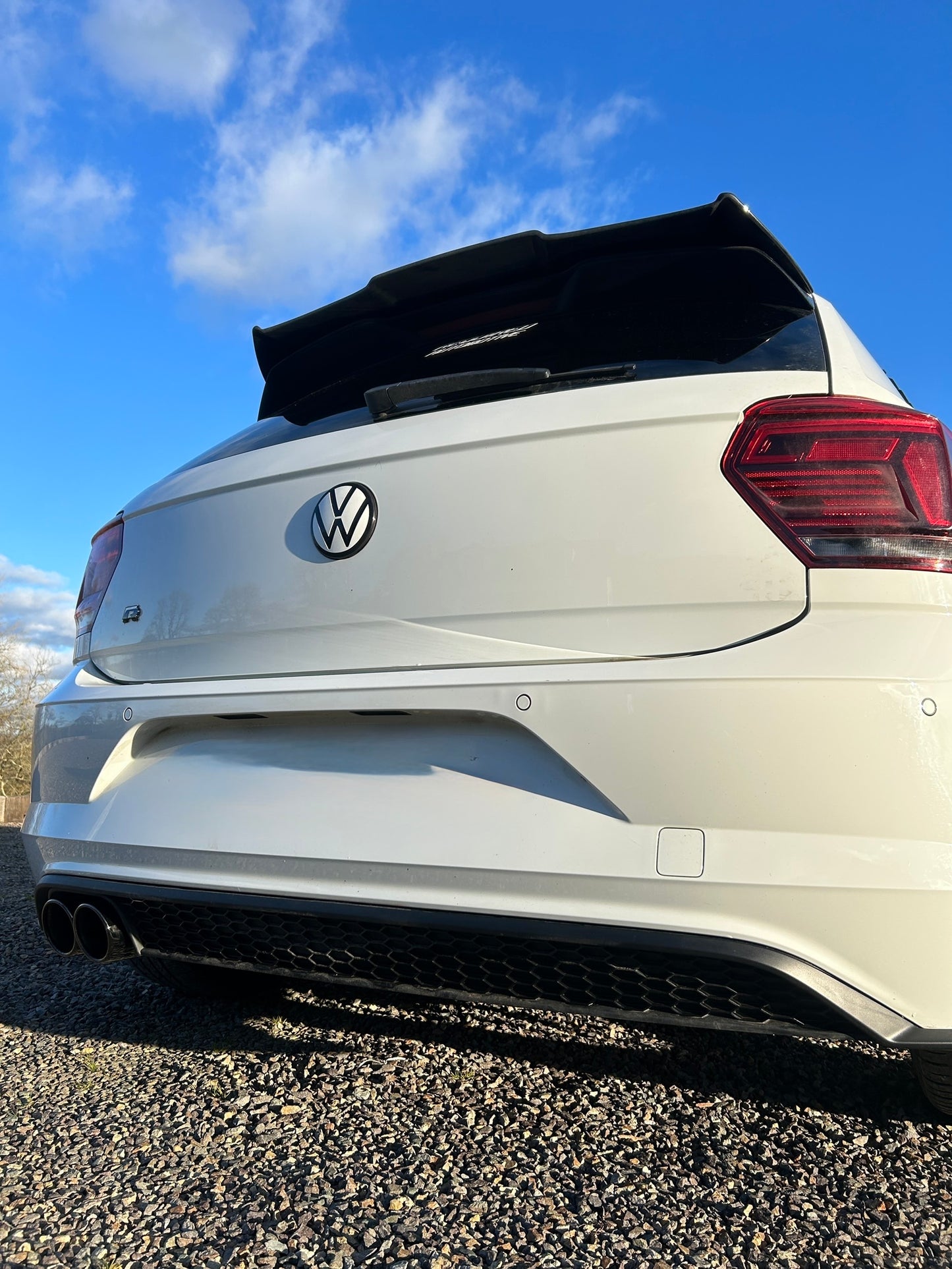 Genuine Volkswagen Honeycomb Rear Diffuser for Volkswagen Polo Mk6 GTI / R-Line / Standard (2018–2021) - Required Automotive