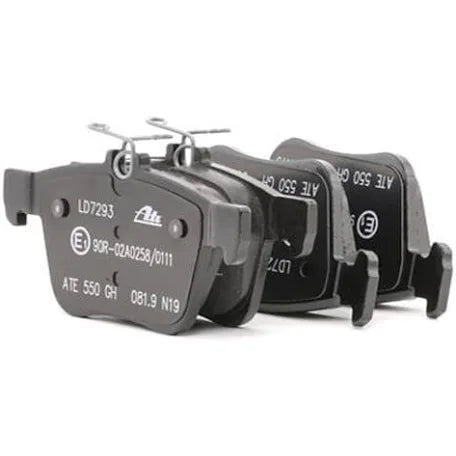 Genuine Audi VW SEAT Skoda Rear Brake Pads Set 5Q0698451AD 2016-2021 Audi A3 Q2 TT VW Golf Mk7 T-Roc Touran SEAT Leon Ateca Skoda Octavia Karoq