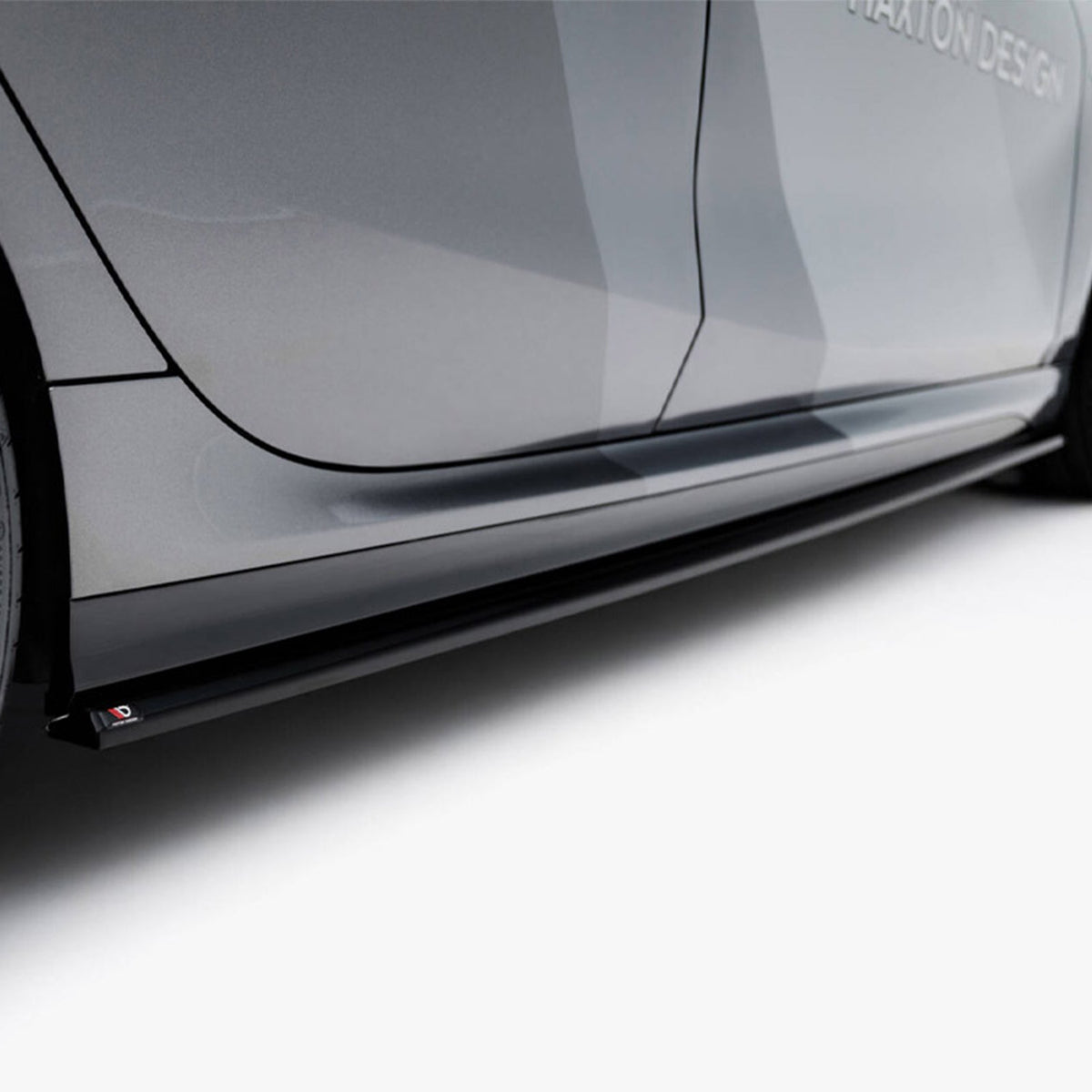 Maxton Design BMW F70 M135 V1 Gloss Black Side Skirts