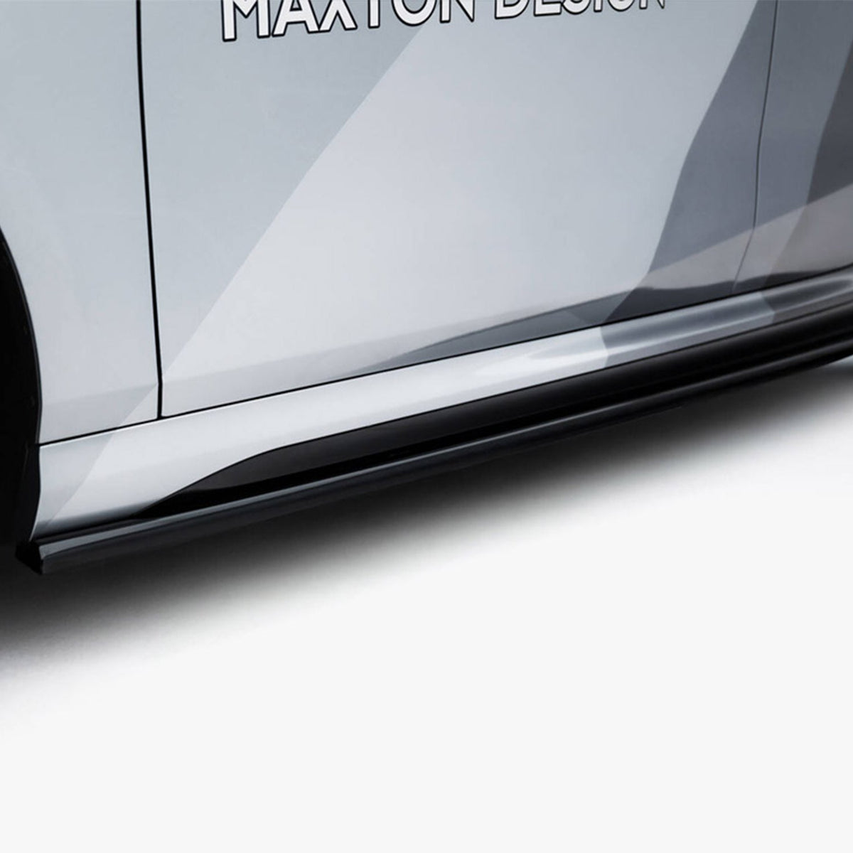 Maxton Design BMW F70 M135 V1 Gloss Black Side Skirts