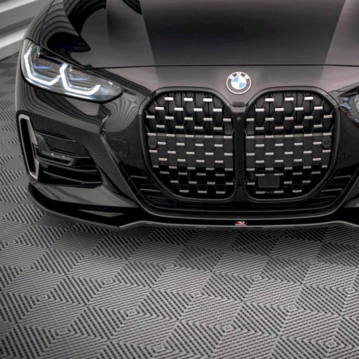 Maxton Design BMW 4 Series M Sport V3 Front Splitter In Gloss Black (G22/G23 incl. M440i & M440d)