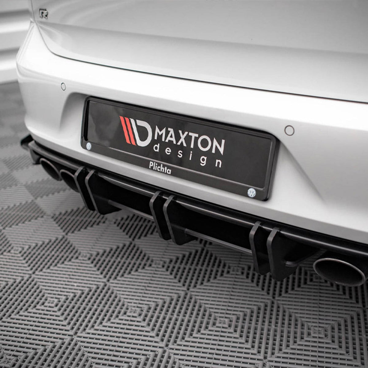 Maxton Design Volkswagen Golf R Street Pro Rear Diffuser In Black (Mk7)