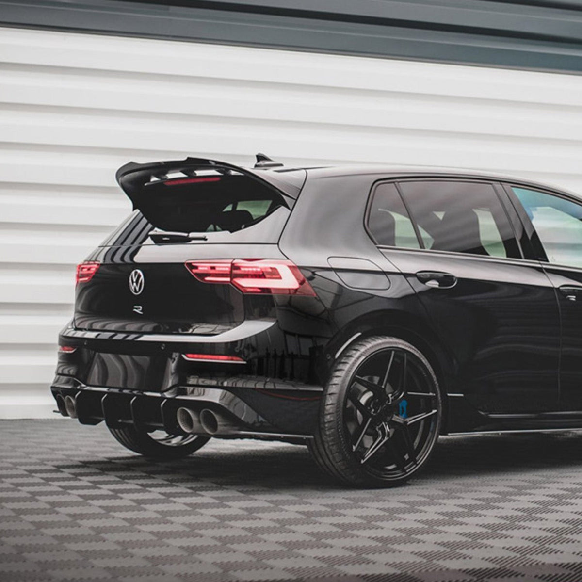 Maxton Design Volkswagen Golf R Street Pro Rear Diffuser In Black (Mk8)