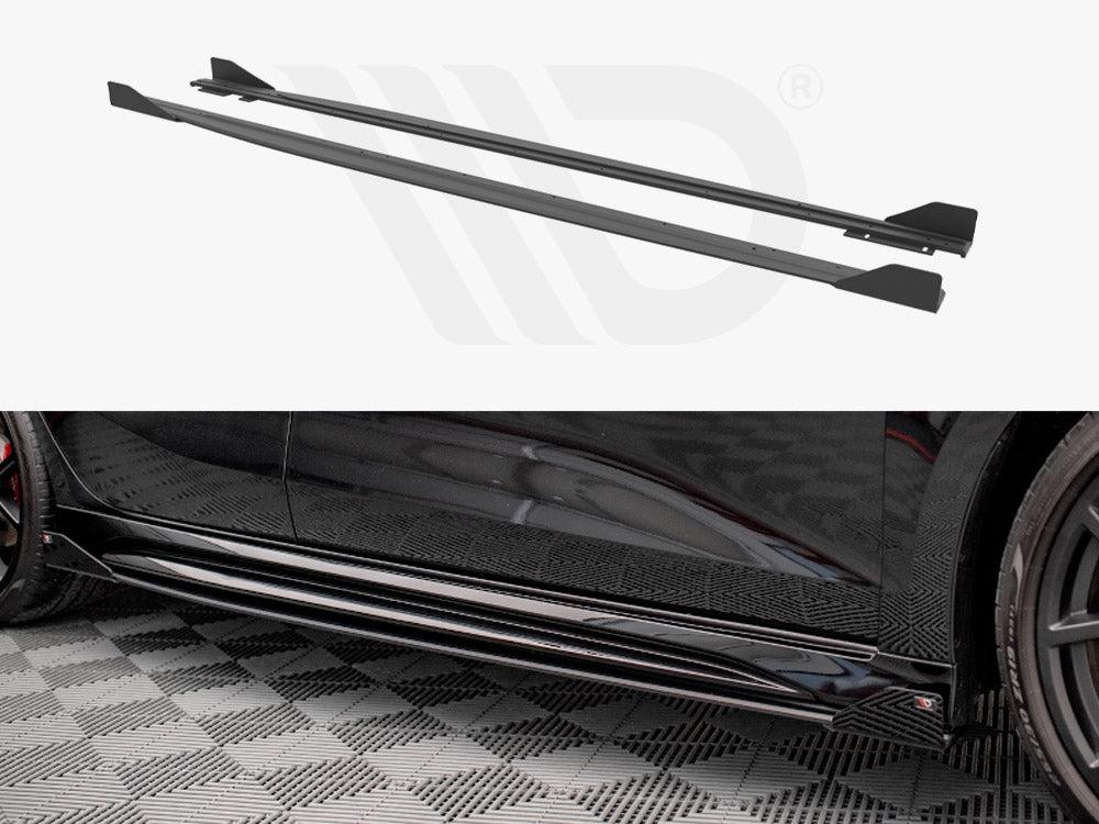 Maxton Street Pro Side Skirts Diffusers (+Flaps) AUDI RS3 Sportback 8Y (2020-) in Black