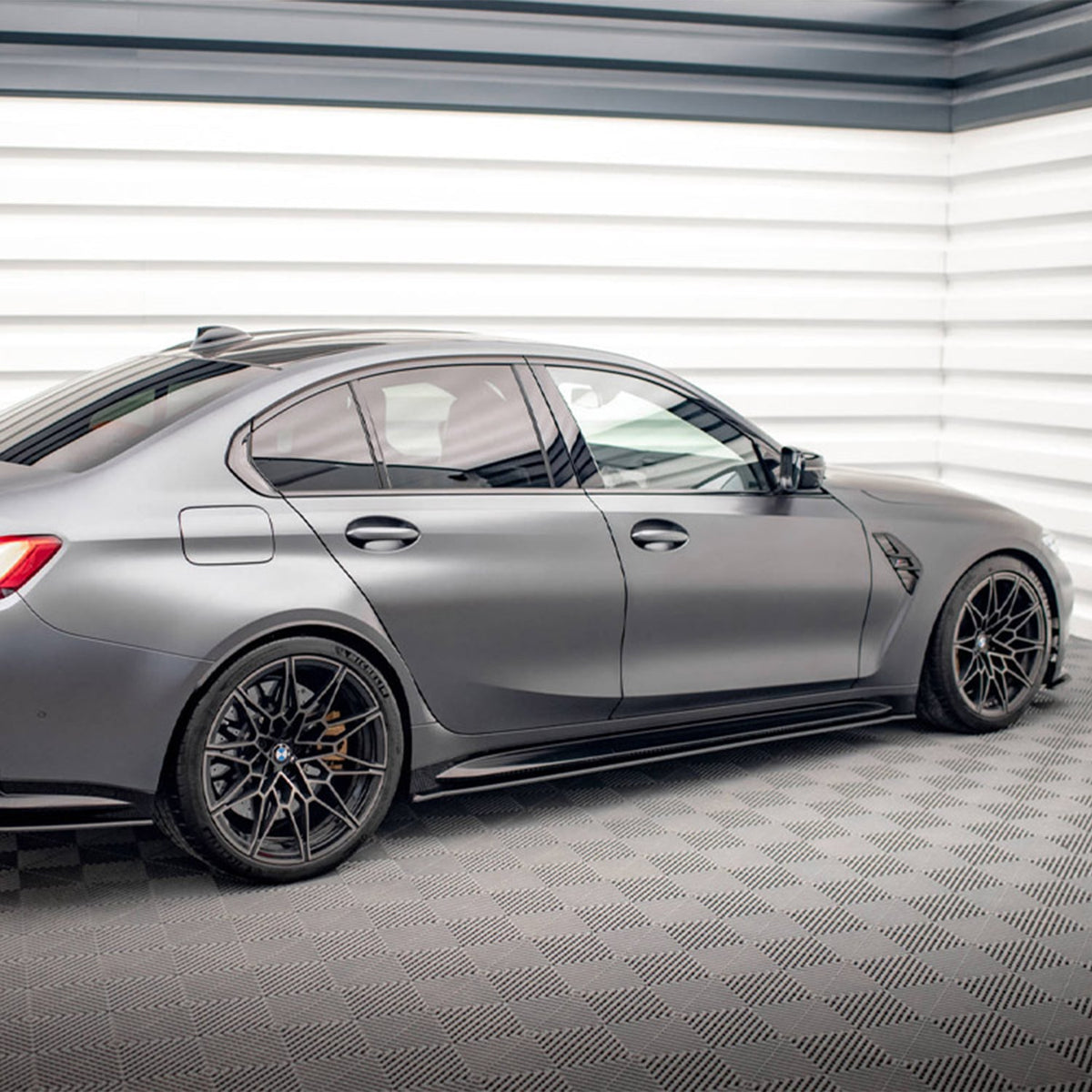 Maxton Design BMW M3 Street Pro Side Skirts In Black (G80)