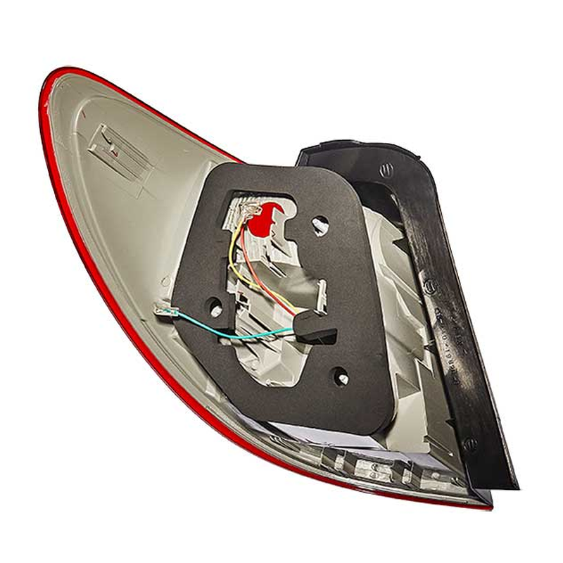 Mercedes B 2011-2019 Right Rear Light Outer (Led Type With Xenon Headlights)